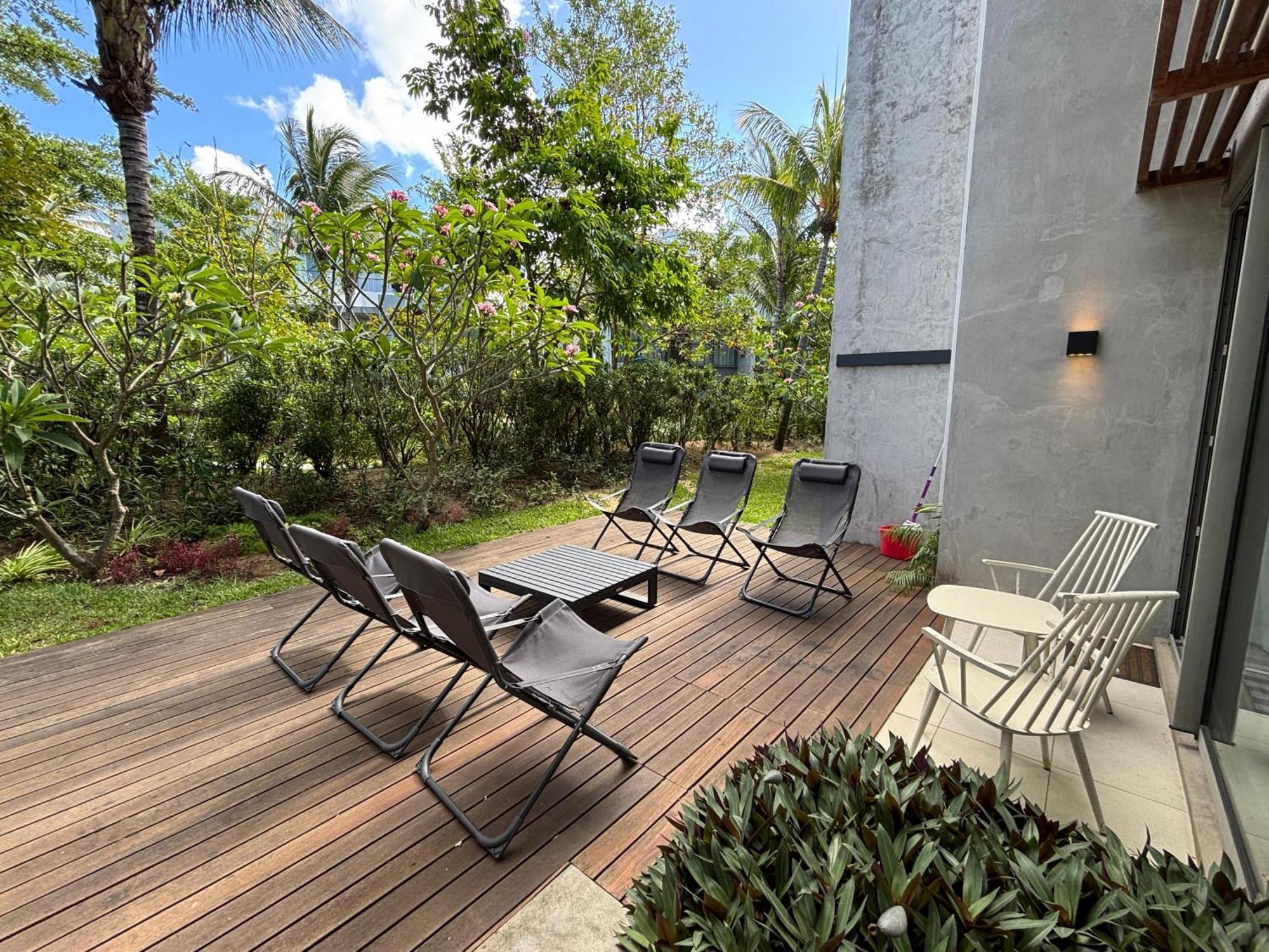 Mont Choisy Le Parc By Pam Golding Apartment Exterior photo
